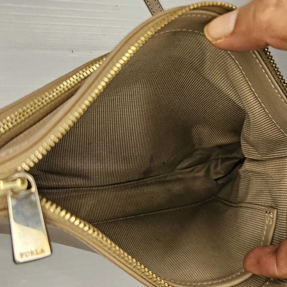 Furla Cearm Leather Shoulder Bag 2-Way – Authentic Pre-Owned